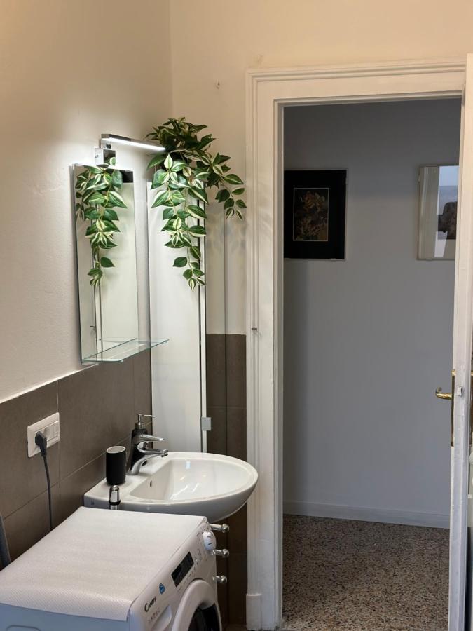 Xenia Apartments - Bright And Elegant Apartment มิลาน ภายนอก รูปภาพ