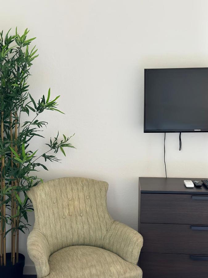 Xenia Apartments - Bright And Elegant Apartment มิลาน ภายนอก รูปภาพ