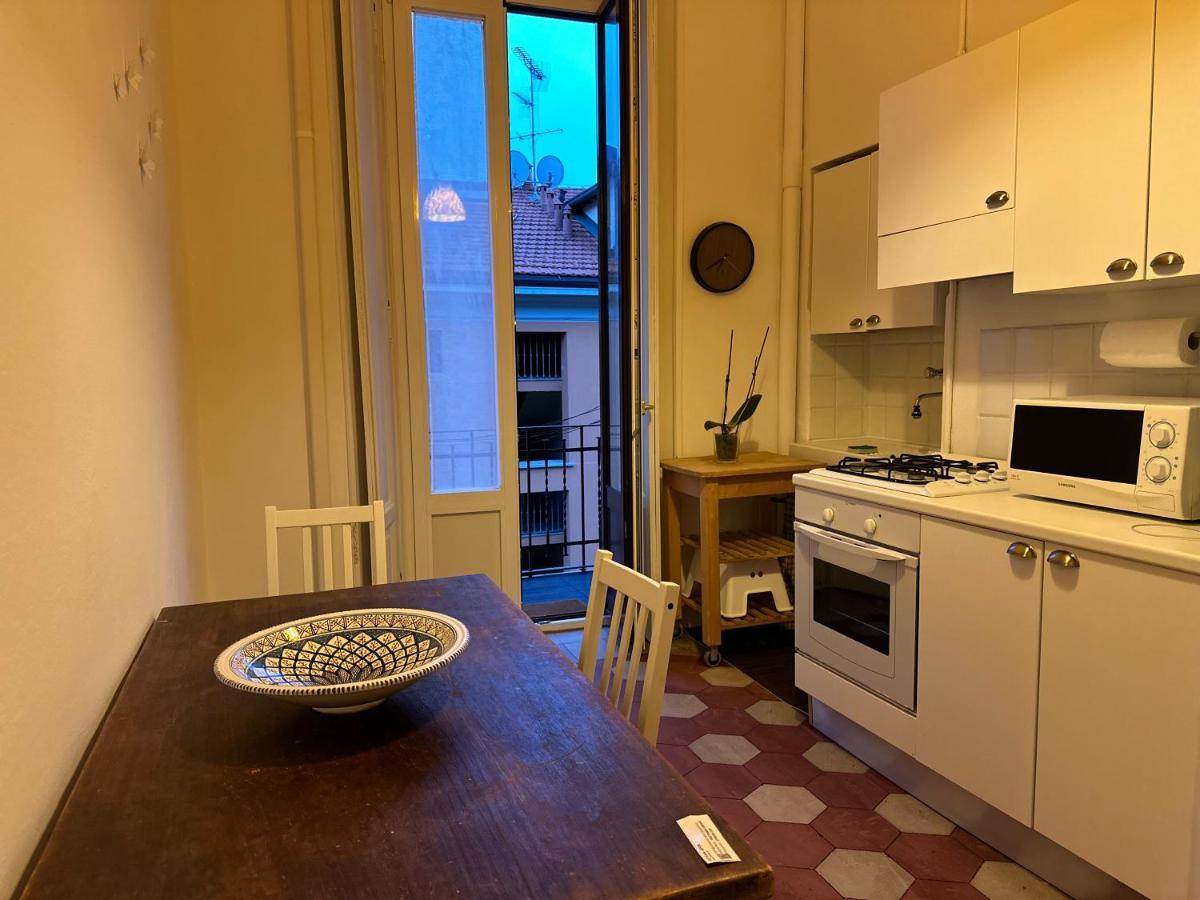Xenia Apartments - Bright And Elegant Apartment มิลาน ภายนอก รูปภาพ