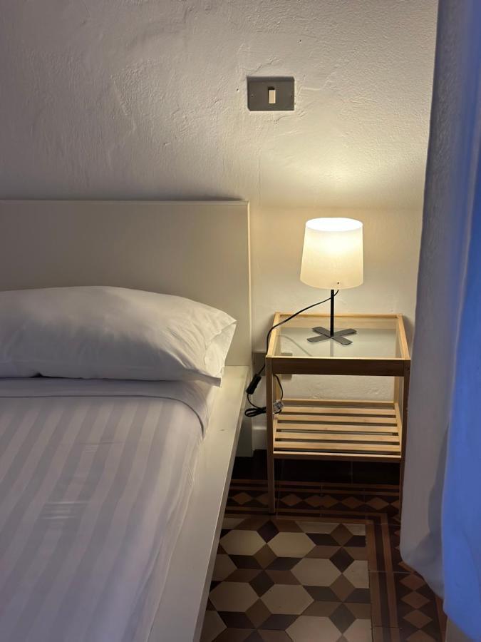 Xenia Apartments - Bright And Elegant Apartment มิลาน ภายนอก รูปภาพ